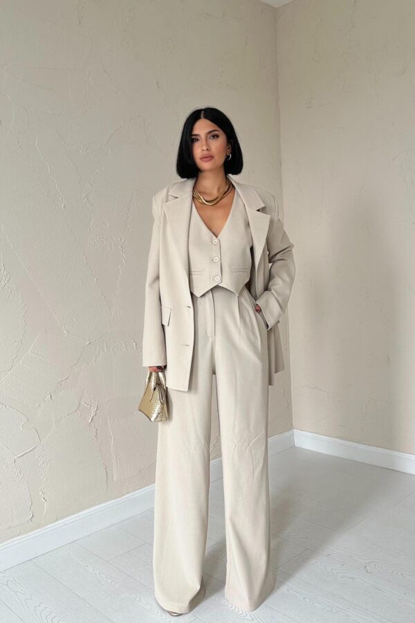 Costume beige/gris/noir (veste + gilet + pantalon)